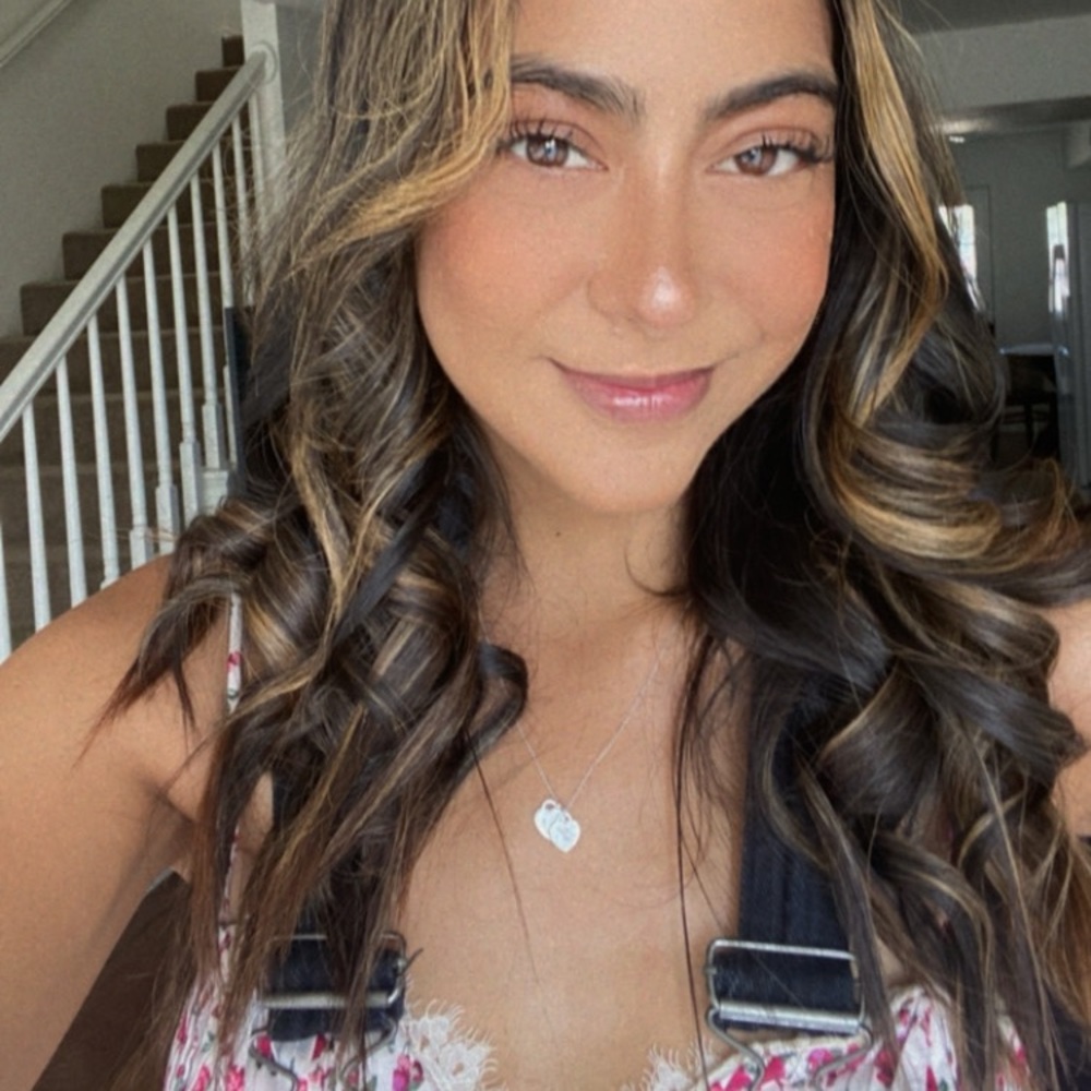 Meet your Posher, Marissa
